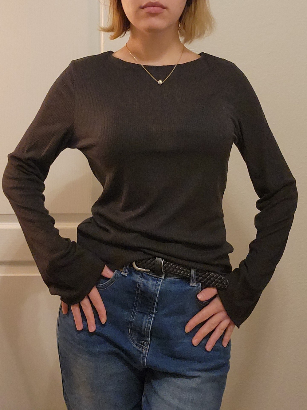 Double Zero Black Ribbed Knit Lettuce Hem Long Sleeve Top Size Large NWOT